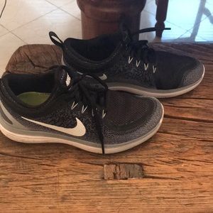 Nike free rn distance 2